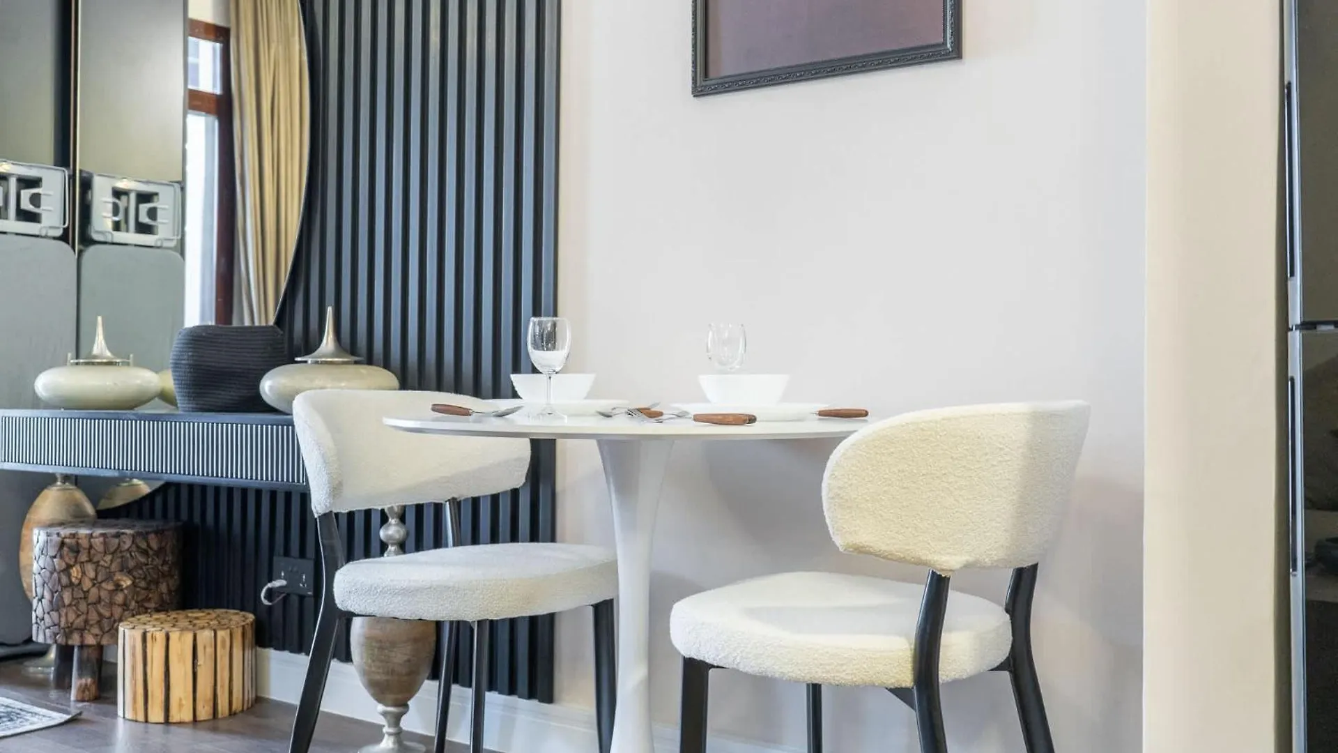 Extravagant Studio Stay For 2 In Jvc Dubaj