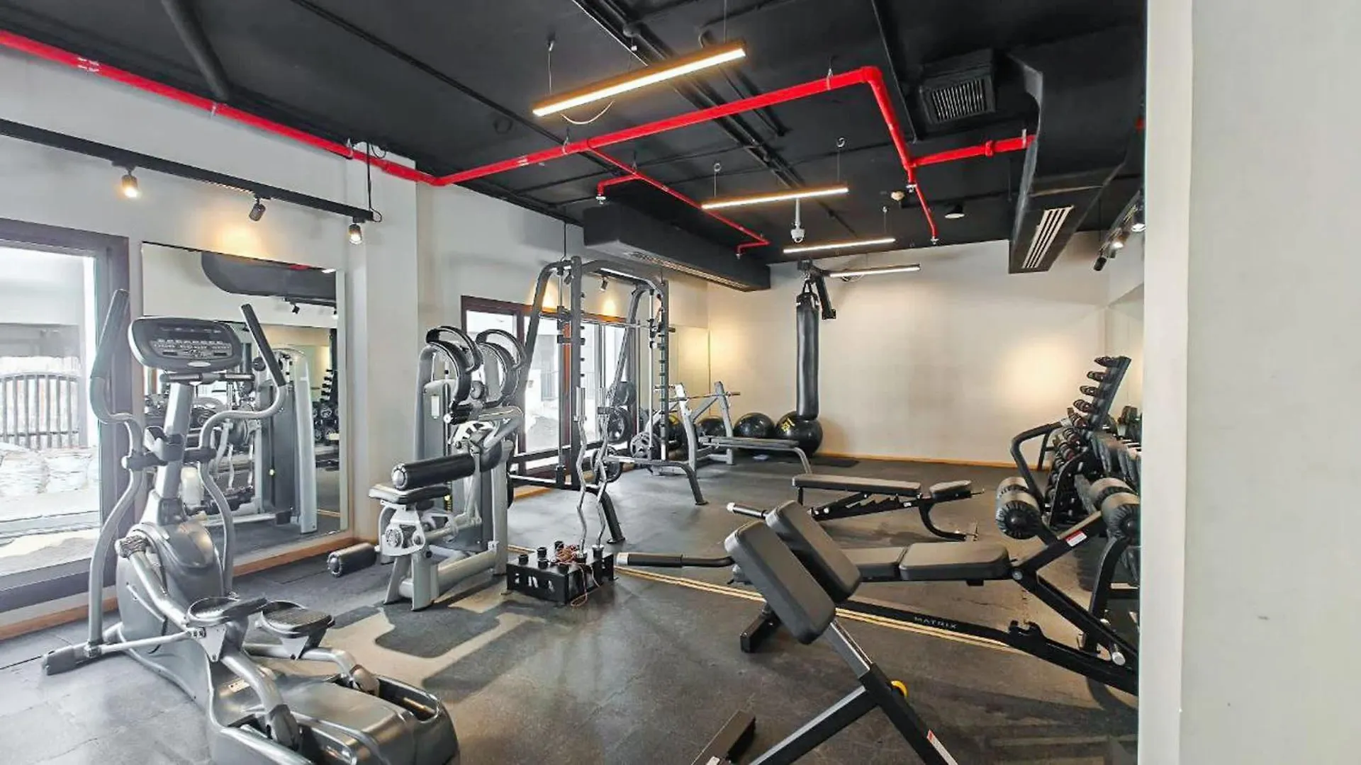 Extravagant Studio Stay For 2 In Jvc Dubaj 0*,